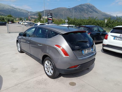 Lancia Delta 1.6 MJT DPF Gold (9)