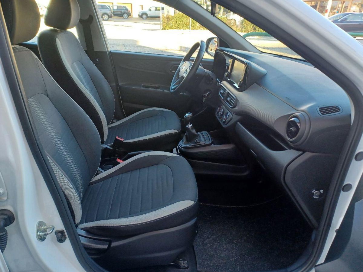 Hyundai i10 1.0 MPI Connectline (8)