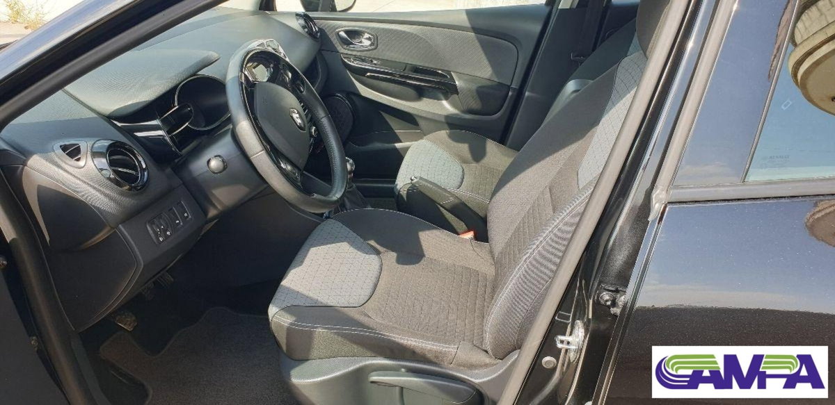 Renault Clio 1.5 dCi 90CV 5 porte Dynamique (4)
