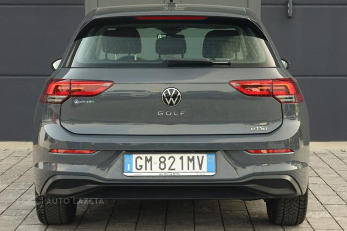 Volkswagen Golf Variant 1.0 eTSI EVO DSG Life (18)