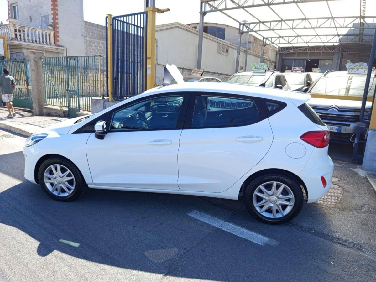 Ford Fiesta 1.5 EcoBlue 5 porte Business High (4)