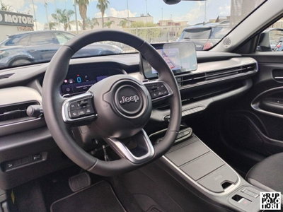 Jeep Avenger 1.2 turbo e-hybrid mhev Summit fwd 110cv edct6 (6)