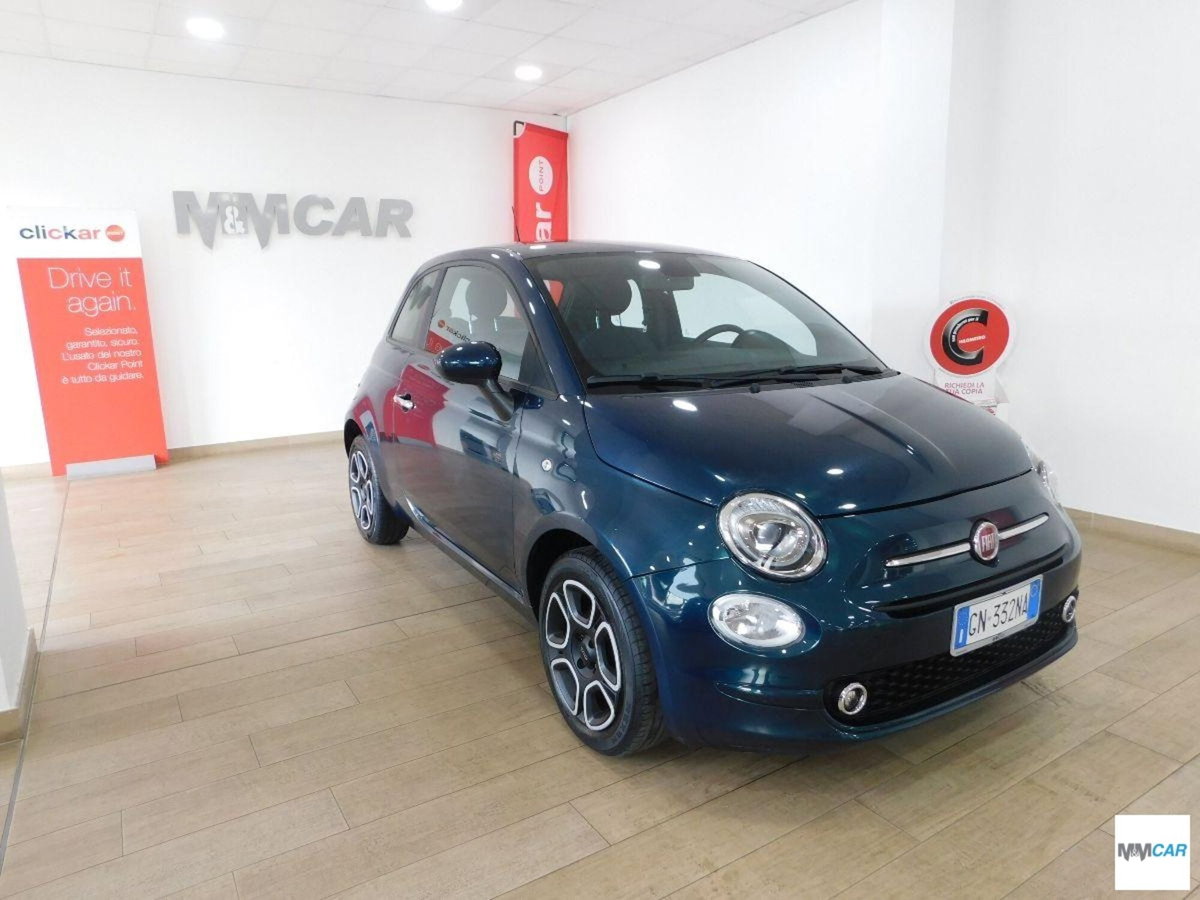 Fiat 500 1.0 Hybrid Red