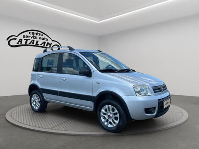 Fiat Panda 1.3 MJT 16V 4x4 Climbing (7)