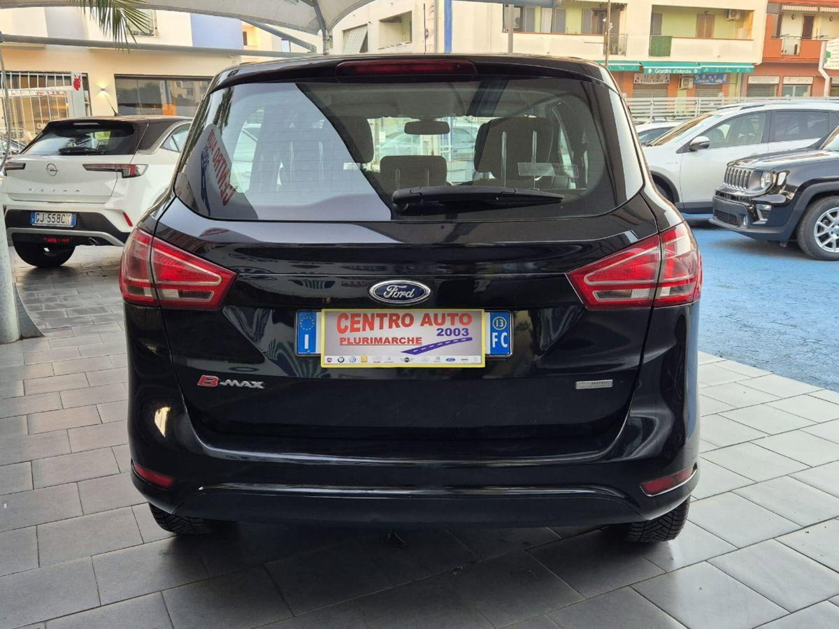 Ford B-Max B-Max 1.6 TDCi 95 CV Titanium (13)