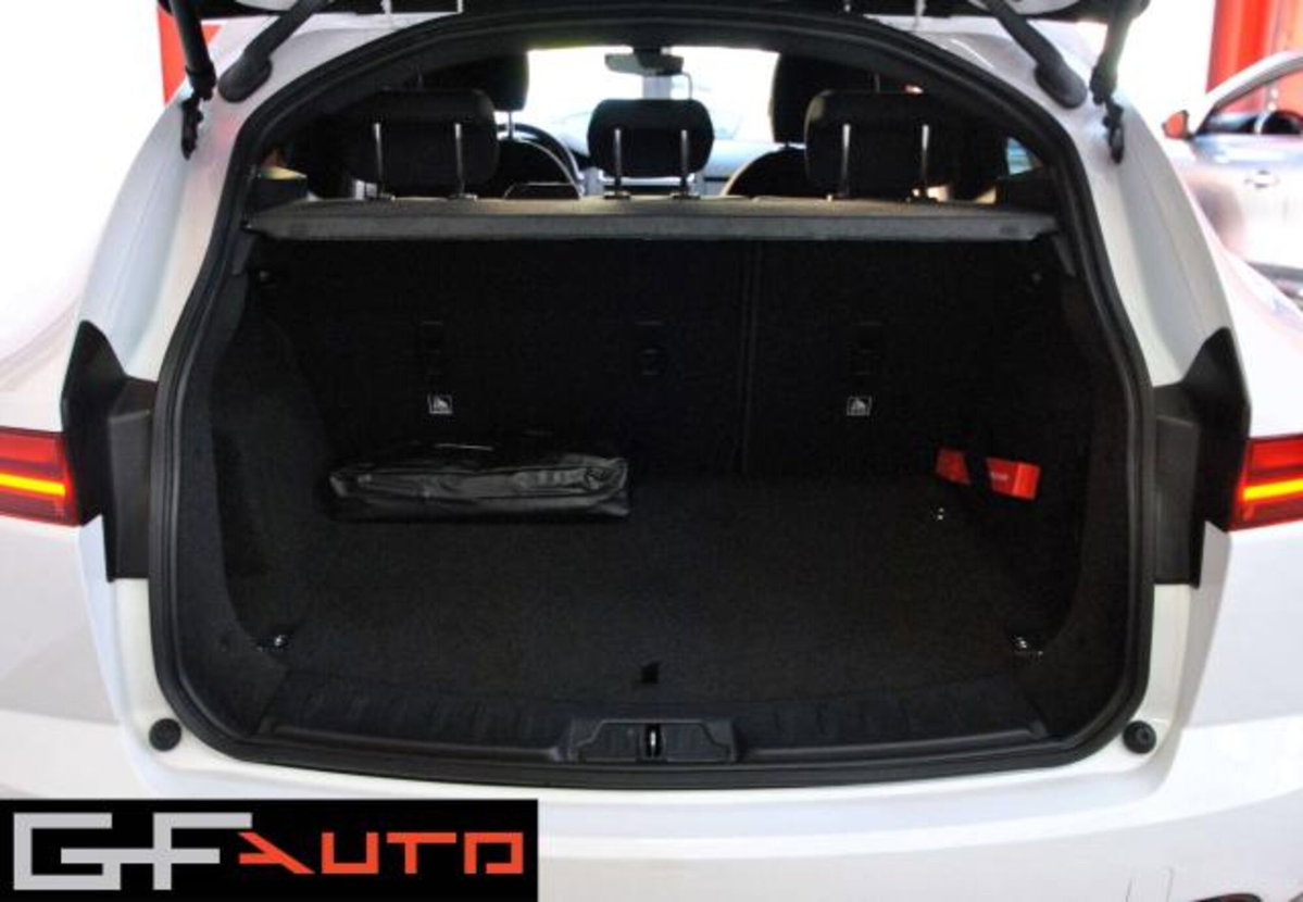 Jaguar E-Pace 2.0 AWD aut. SE (10)