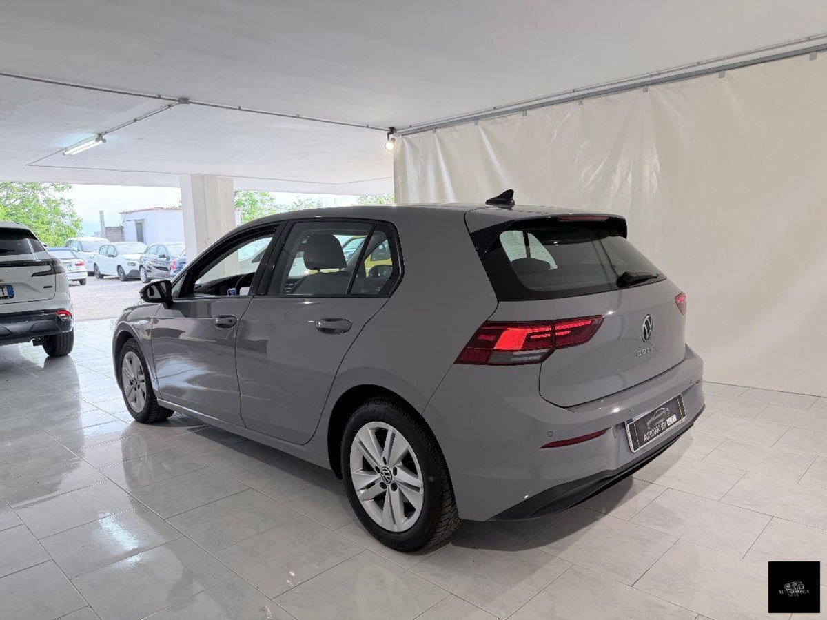 Volkswagen Golf Variant 2.0 TDI 150 CV DSG SCR 4Motion Style (15)
