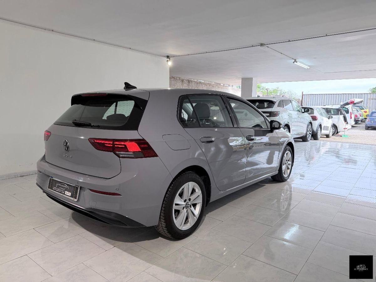 Volkswagen Golf Variant 2.0 TDI 150 CV DSG SCR 4Motion Style (16)