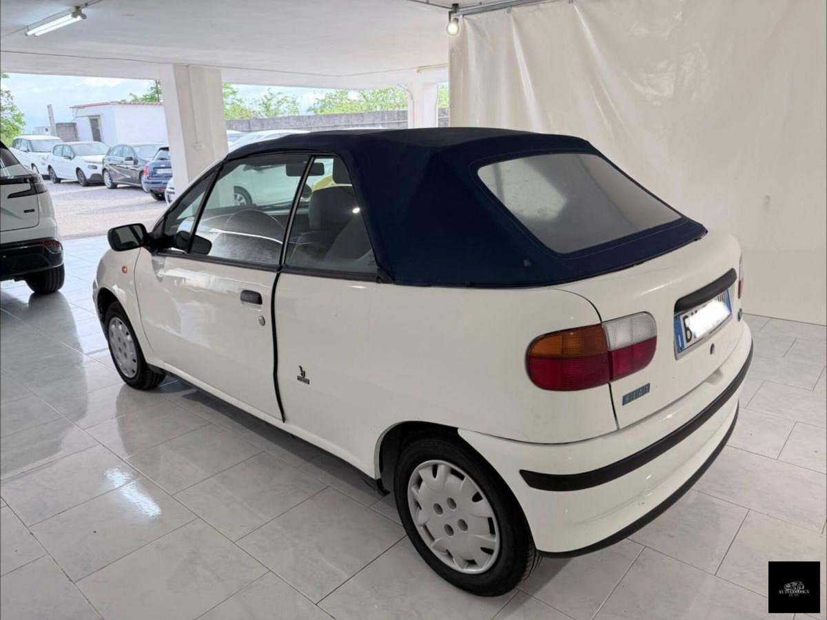 Fiat Punto 1.2i cat 3 porte EL (6)
