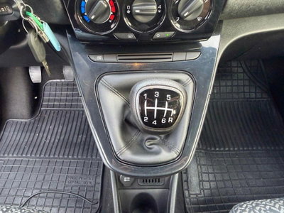 Lancia Ypsilon 1.0 FireFly 5 porte S&S Hybrid Gold Plus (15)
