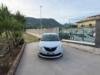 Lancia Ypsilon 1.0 FireFly 5 porte S&S Hybrid Gold Plus (3)
