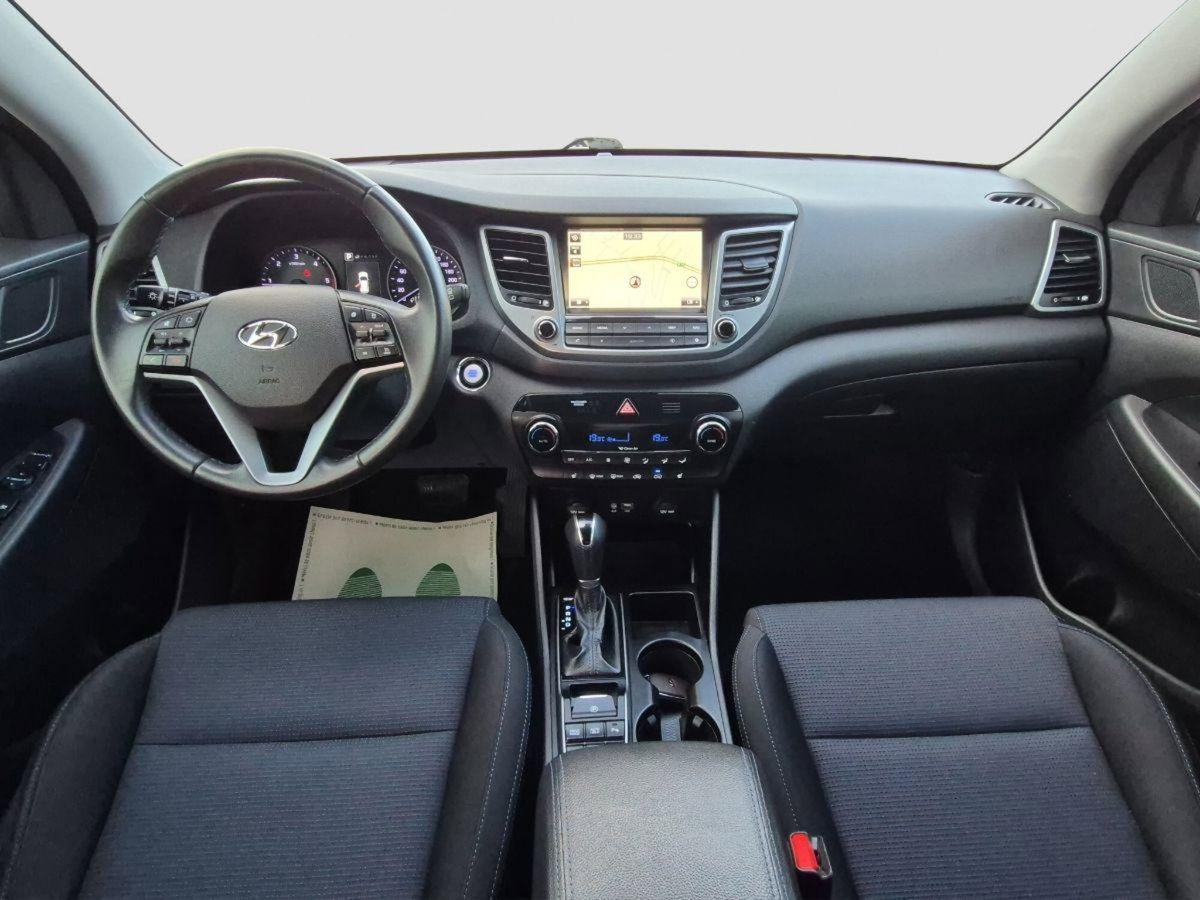 Hyundai Tucson 1.7 CRDi DCT XPossible (12)
