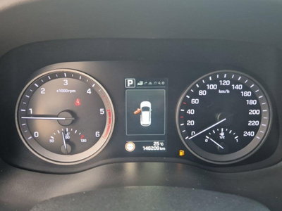 Hyundai Tucson 1.7 CRDi DCT XPossible (14)