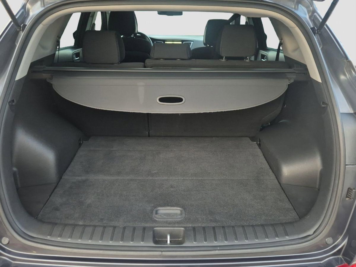 Hyundai Tucson 1.7 CRDi DCT XPossible (20)