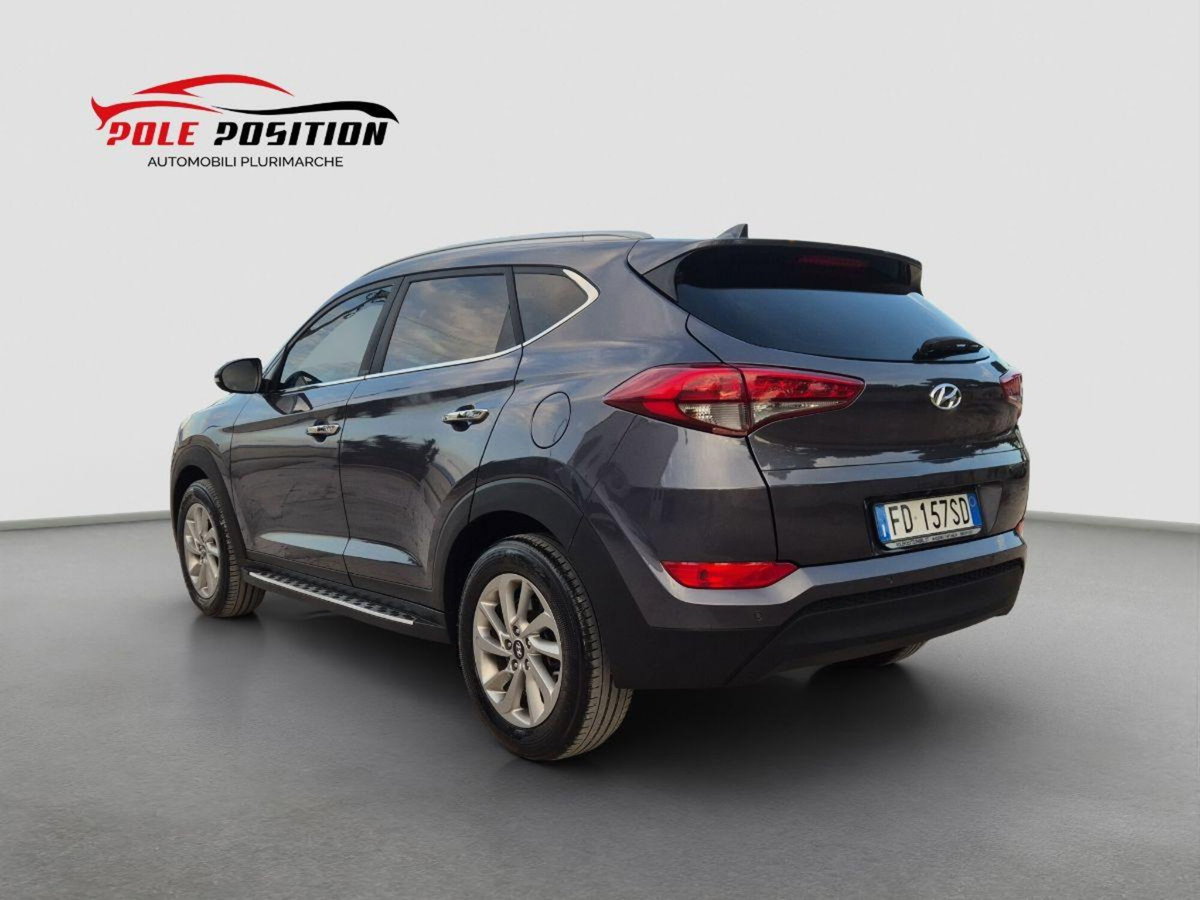 Hyundai Tucson 1.7 CRDi DCT XPossible (3)