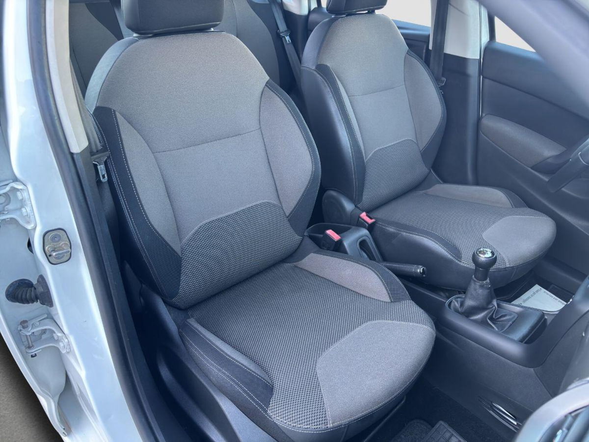 Citroen C3 1.4 VTi 95 GPL airdream Exclusive (11)
