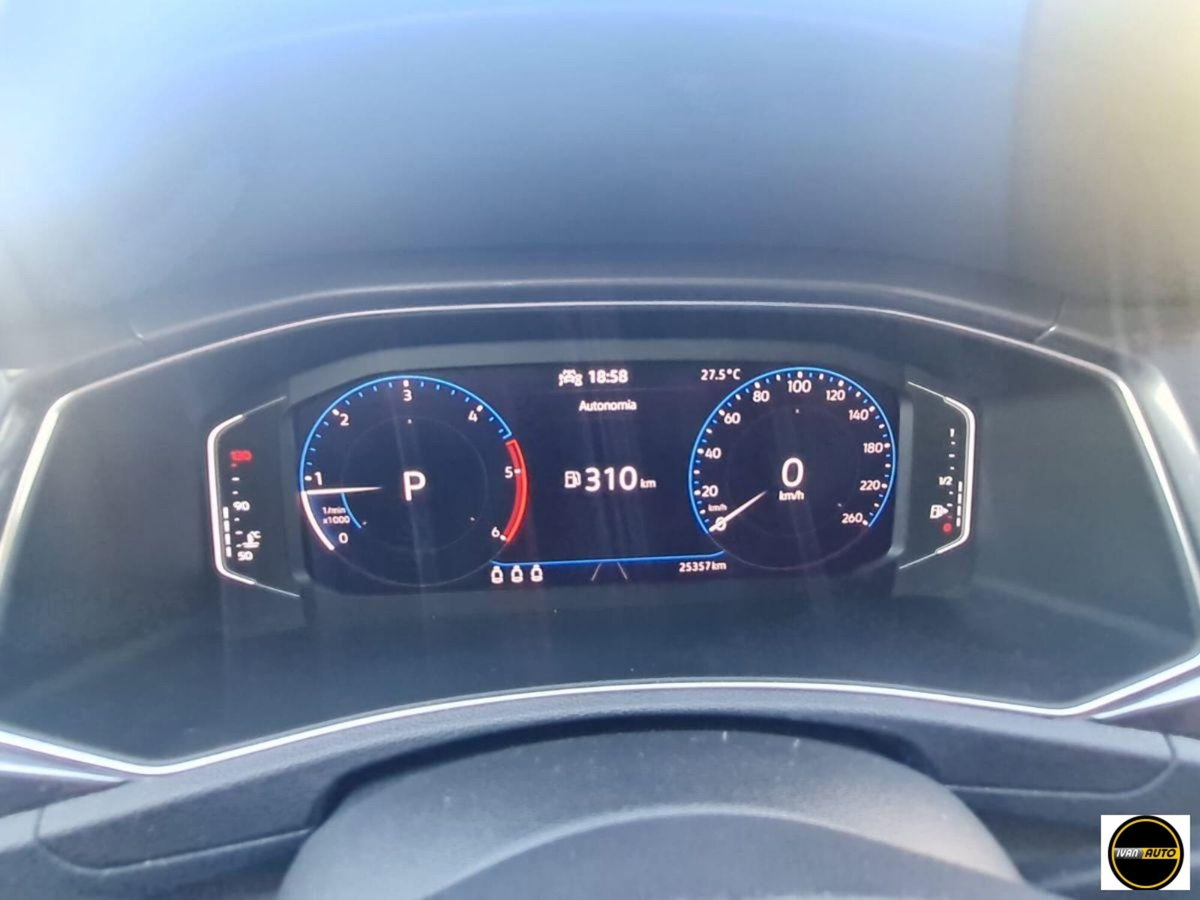 Volkswagen T-Roc 2.0 TDI SCR 150 CV Sport BlueMotion Technology (15)