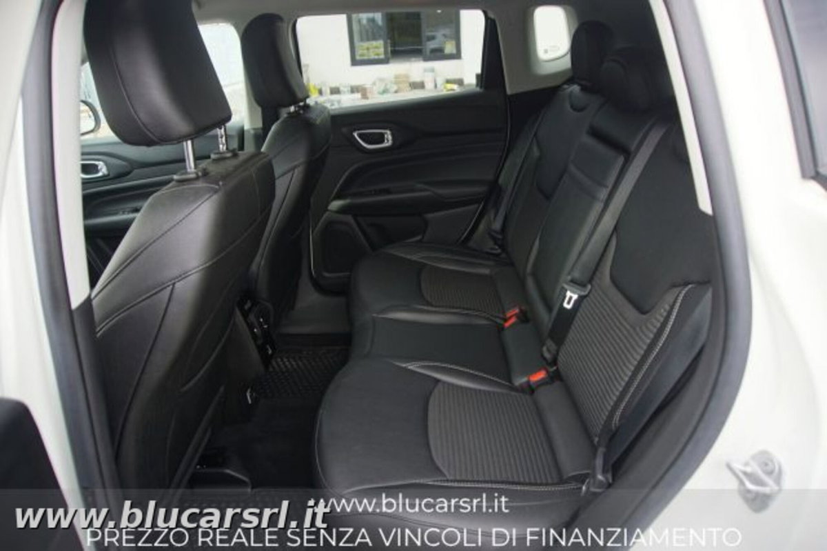 Jeep Compass 1.6 Multijet II 2WD Limited (12)