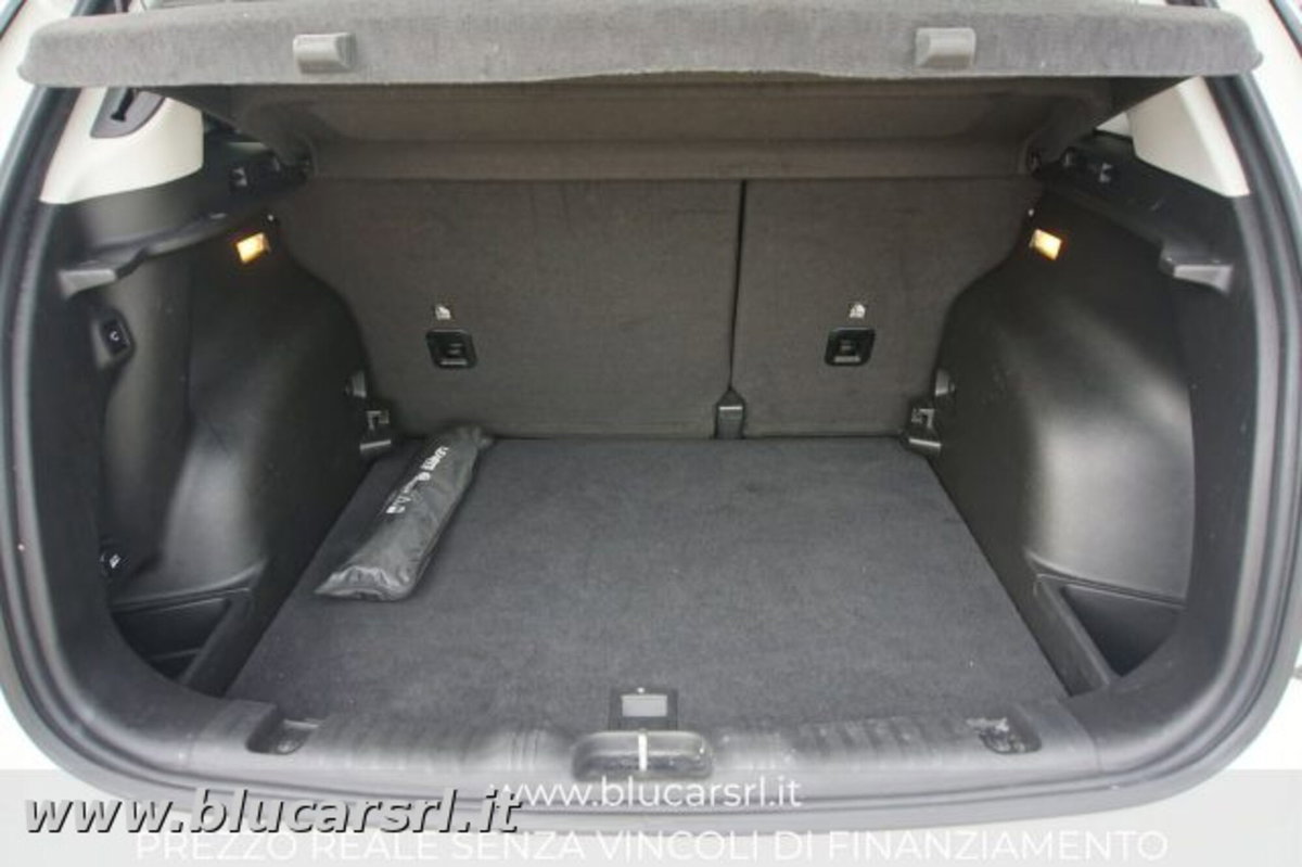 Jeep Compass 1.6 Multijet II 2WD Limited (13)