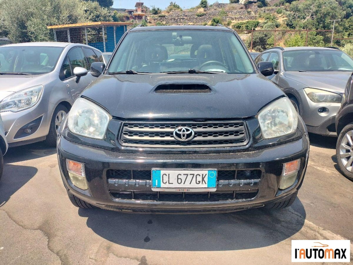 Toyota Rav4 Tdi D-4D cat 5 porte (2)