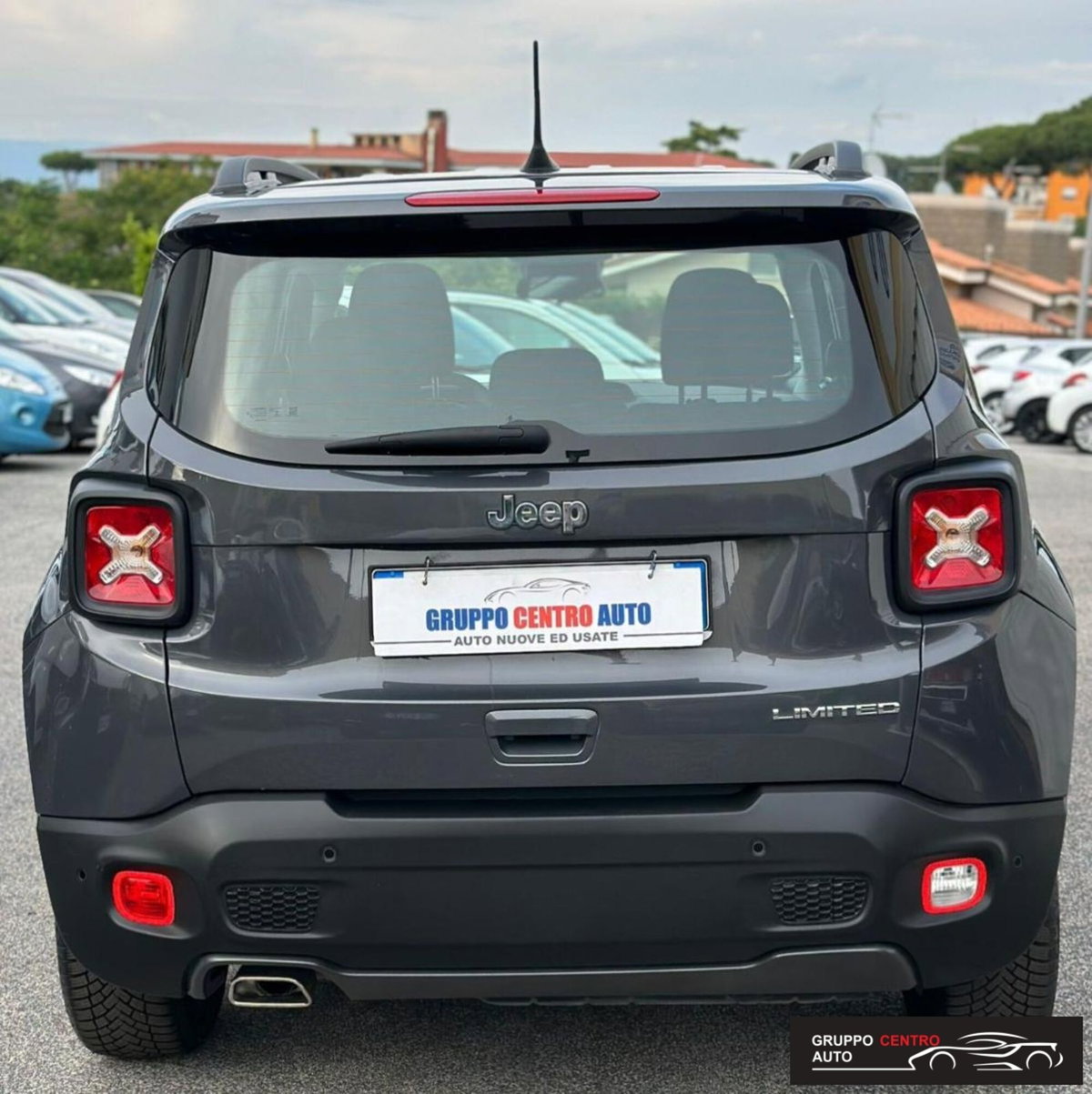 Jeep Renegade 1.6 Mjt 130 CV S (5)