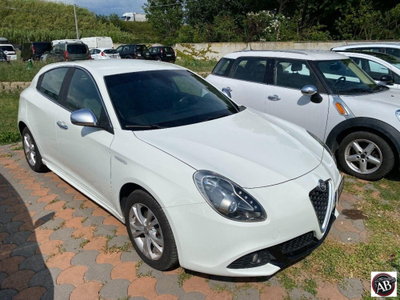 Alfa Romeo Giulietta 1.6 JTDm-2 Exclusive (4)