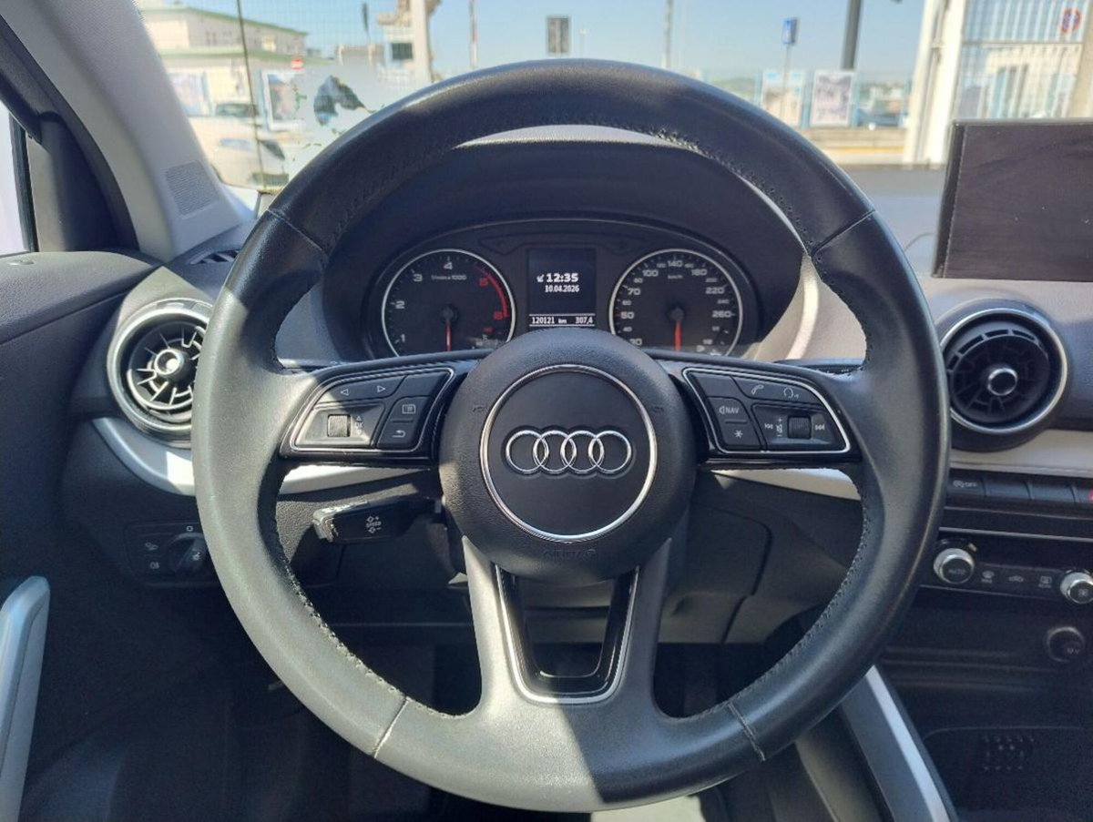 Audi Q2 Q2 1.6 TDI S tronic Business (12)