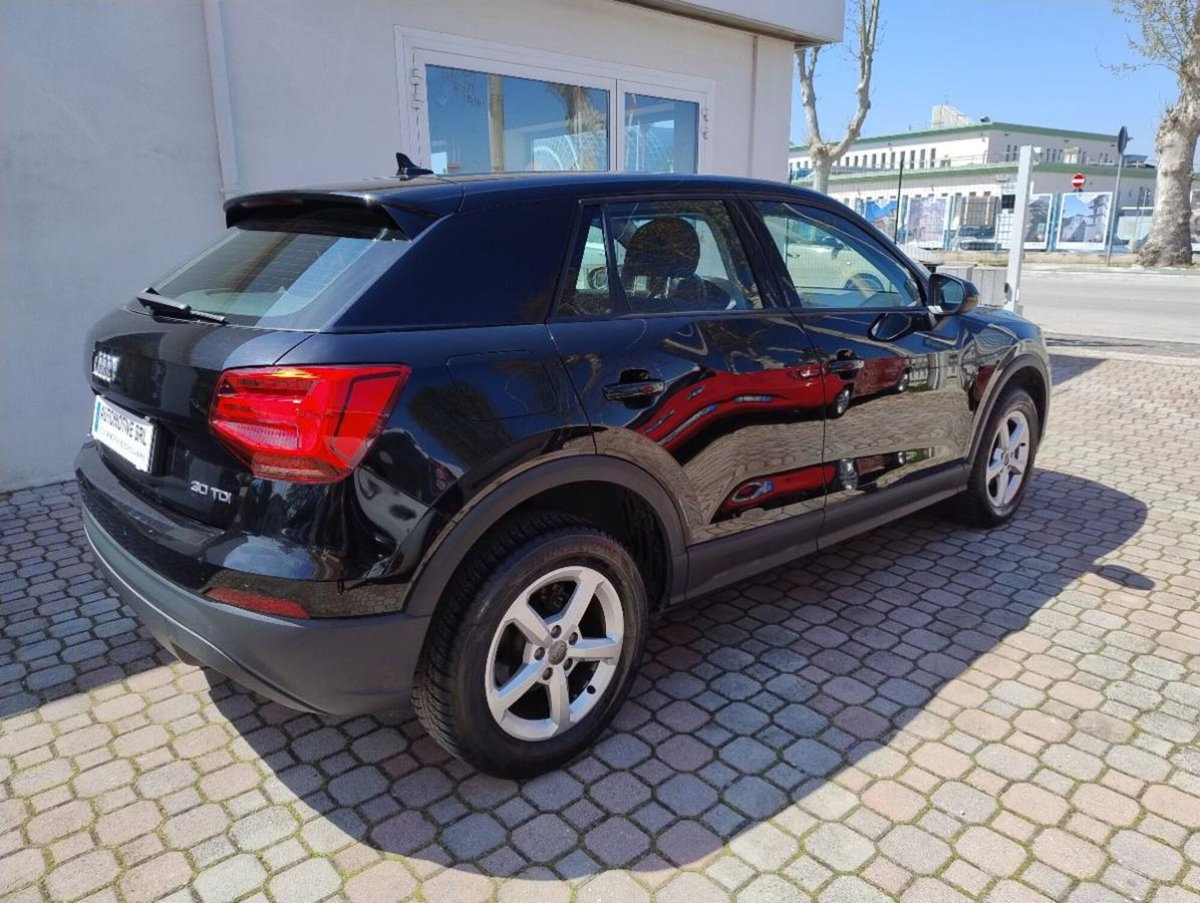 Audi Q2 Q2 1.6 TDI S tronic Business (4)