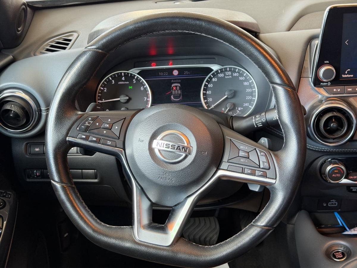 Nissan Juke 1.0 dig-t N-Connecta 114cv dct (10)
