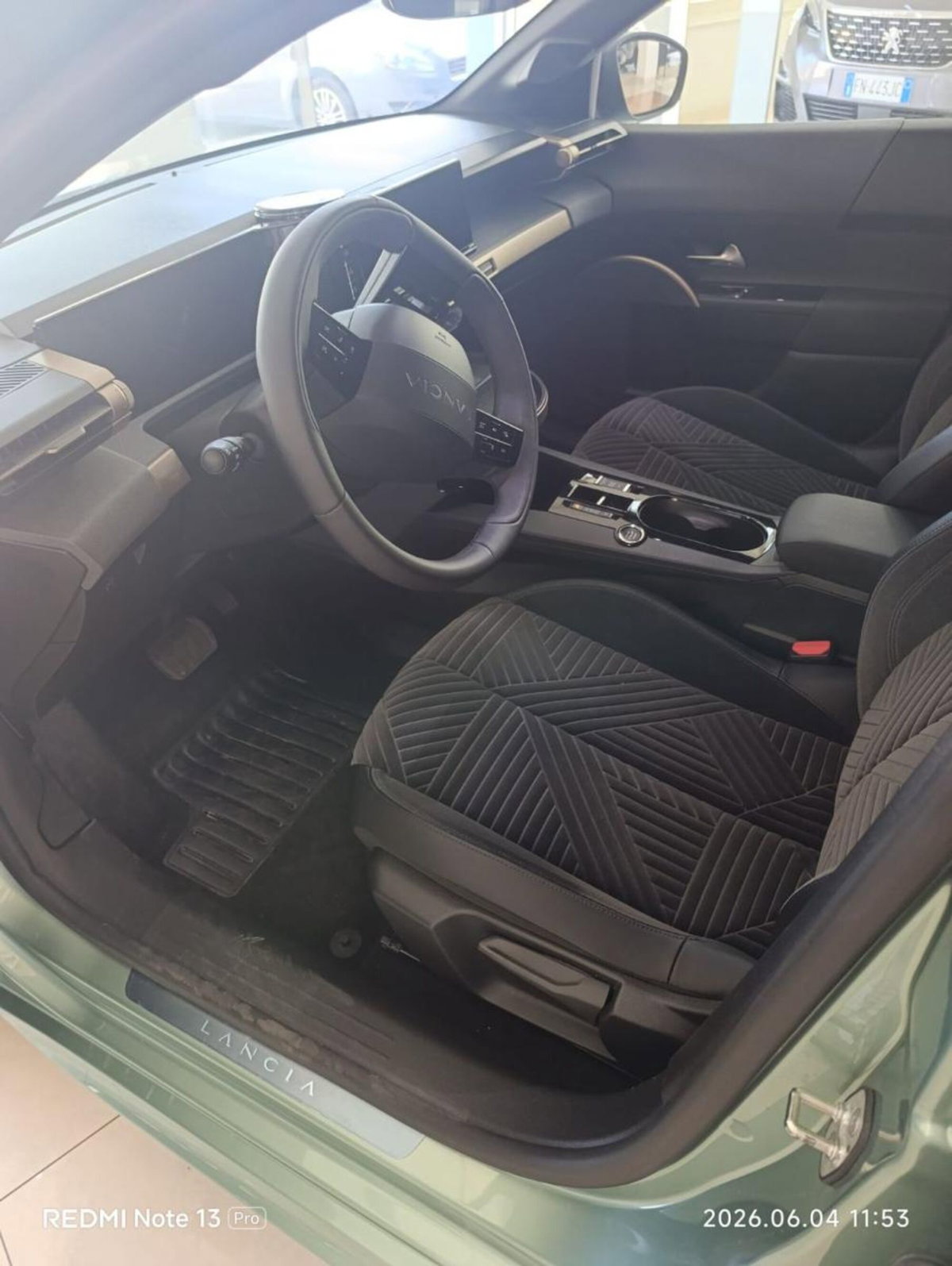 Lancia Ypsilon 1.2 mhev LX 110cv e-dct (6)