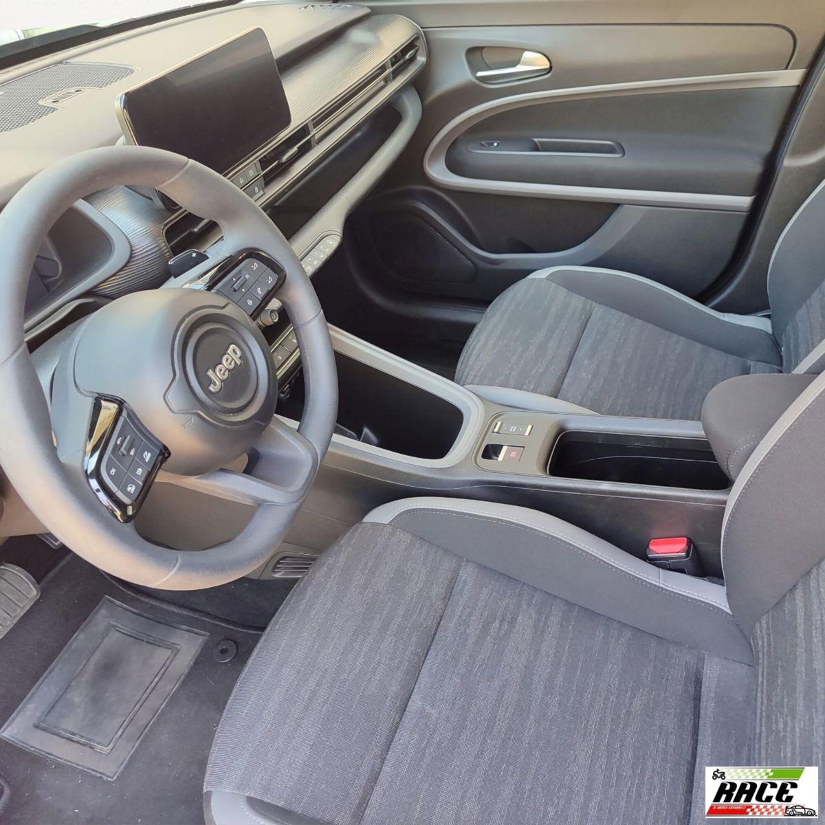 Jeep Avenger 1.2 turbo Longitude fwd 100cv (9)