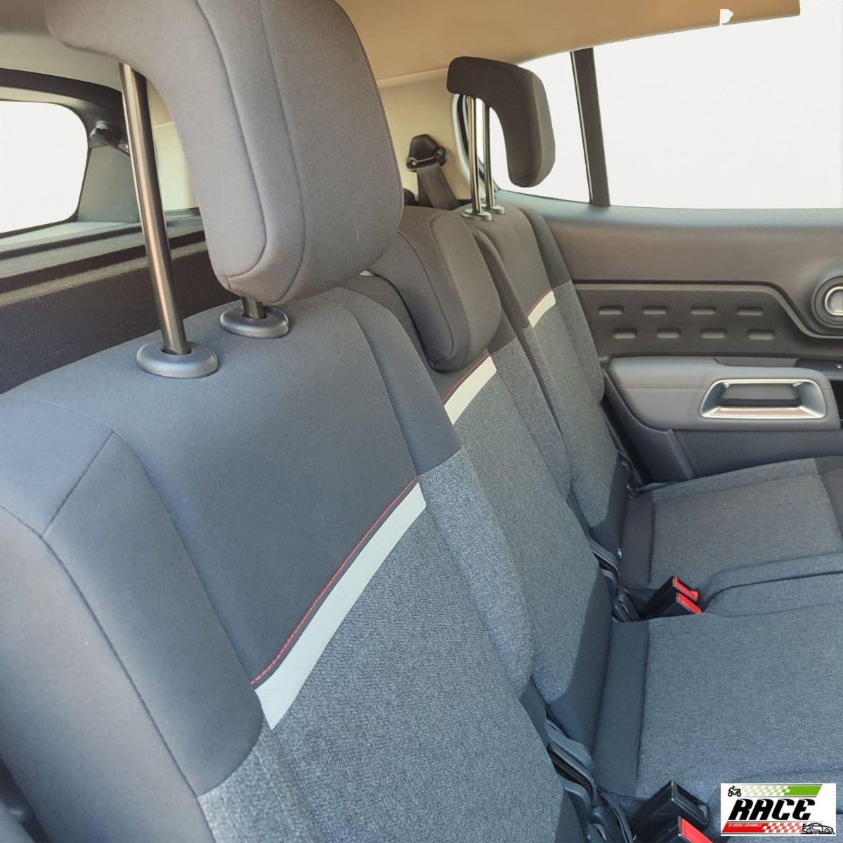 Citroen C5 Aircross Aircross BlueHDi 130 S&S EAT8 Shine Pack (19)