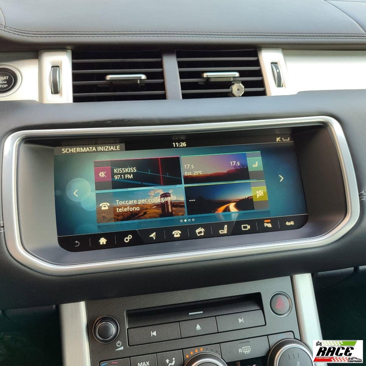 Land Rover Range Rover Evoque 2.0 TD4 150 CV Convertibile HSE Dynamic (15)