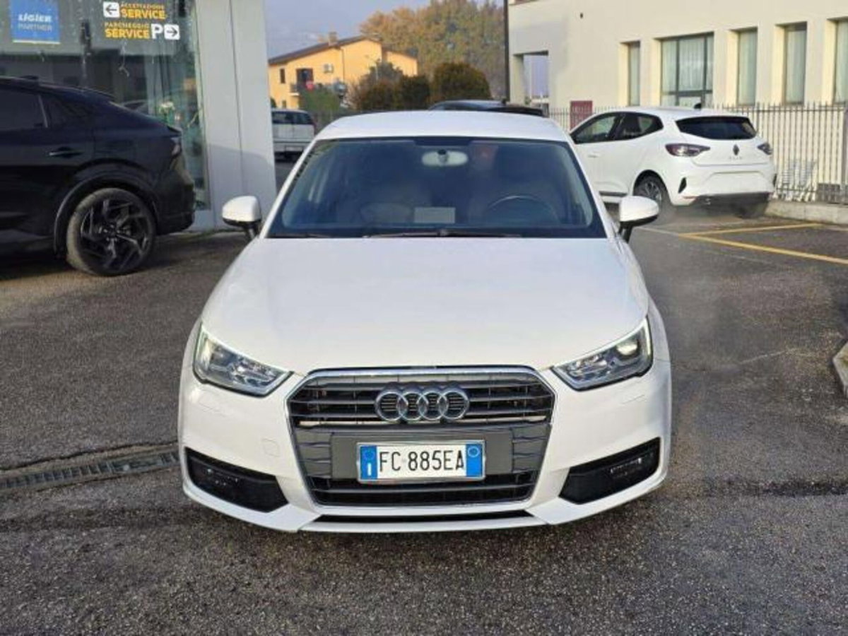 Audi A1 Sportback 1.4 TDI (2)