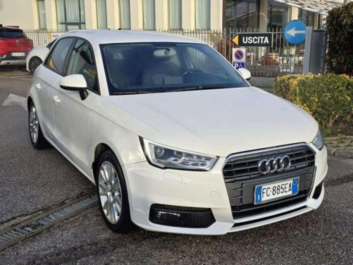 Audi A1 Sportback 1.4 TDI (3)