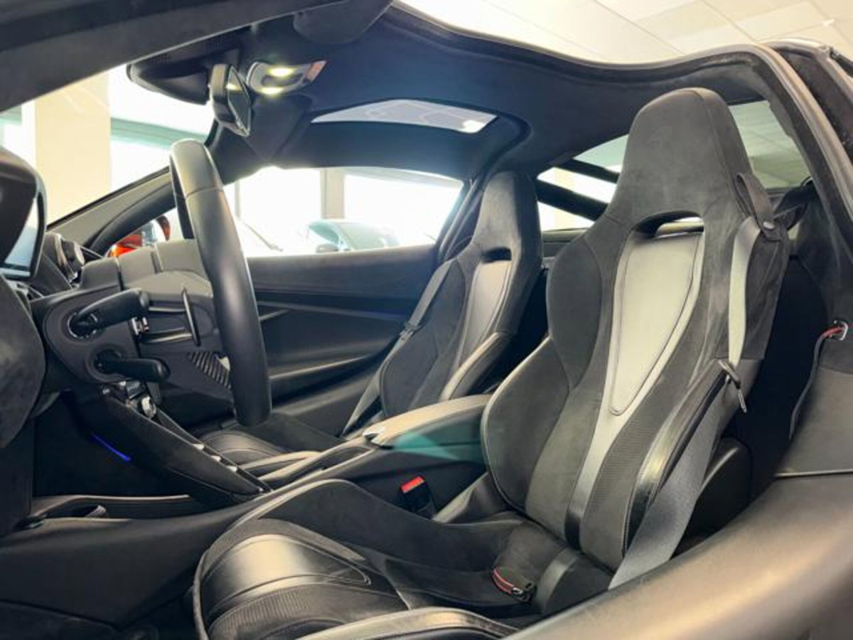 McLaren 720S Coupé 720S Coupé (3)