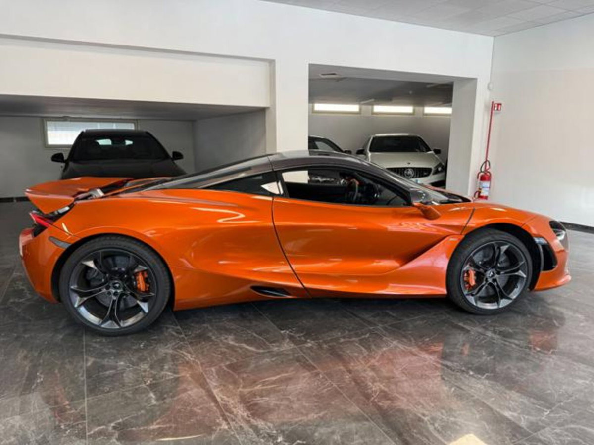 McLaren 720S Coupé 720S Coupé (9)