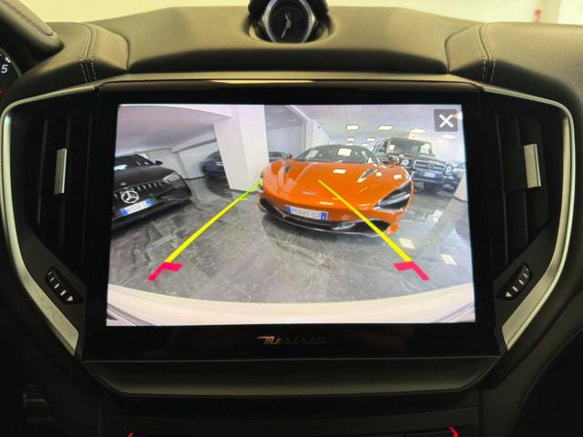 Maserati Ghibli Ghibli V8 580 CV Trofeo (17)