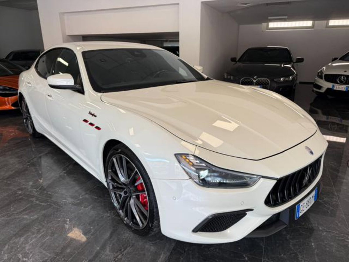 Maserati Ghibli Ghibli V8 580 CV Trofeo (7)