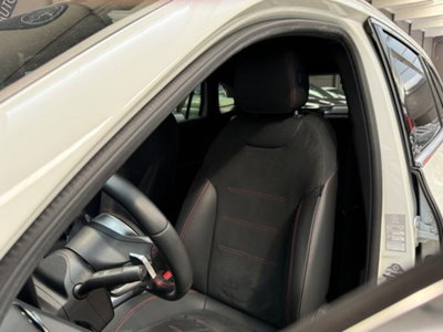 Mercedes-Benz GLA SUV 200 d Automatic 4Matic Premium (11)