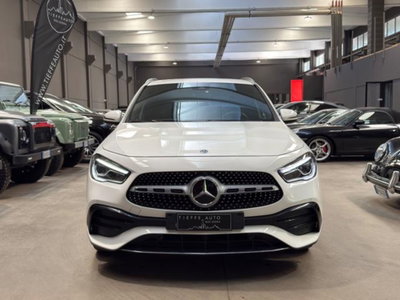 Mercedes-Benz GLA SUV 200 d Automatic 4Matic Premium (2)