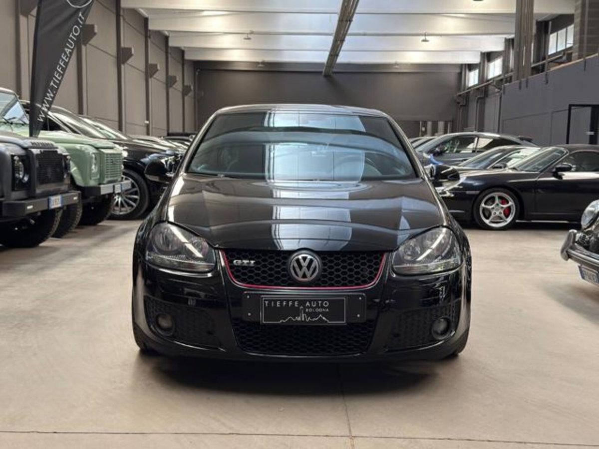 Volkswagen Golf 2.0 16V TFSI 3p. DSG GTI (2)