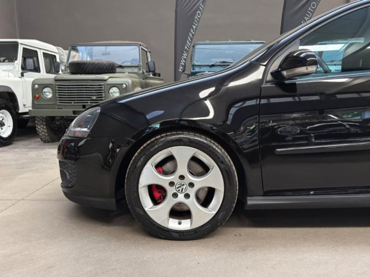 Volkswagen Golf 2.0 16V TFSI 3p. DSG GTI (7)