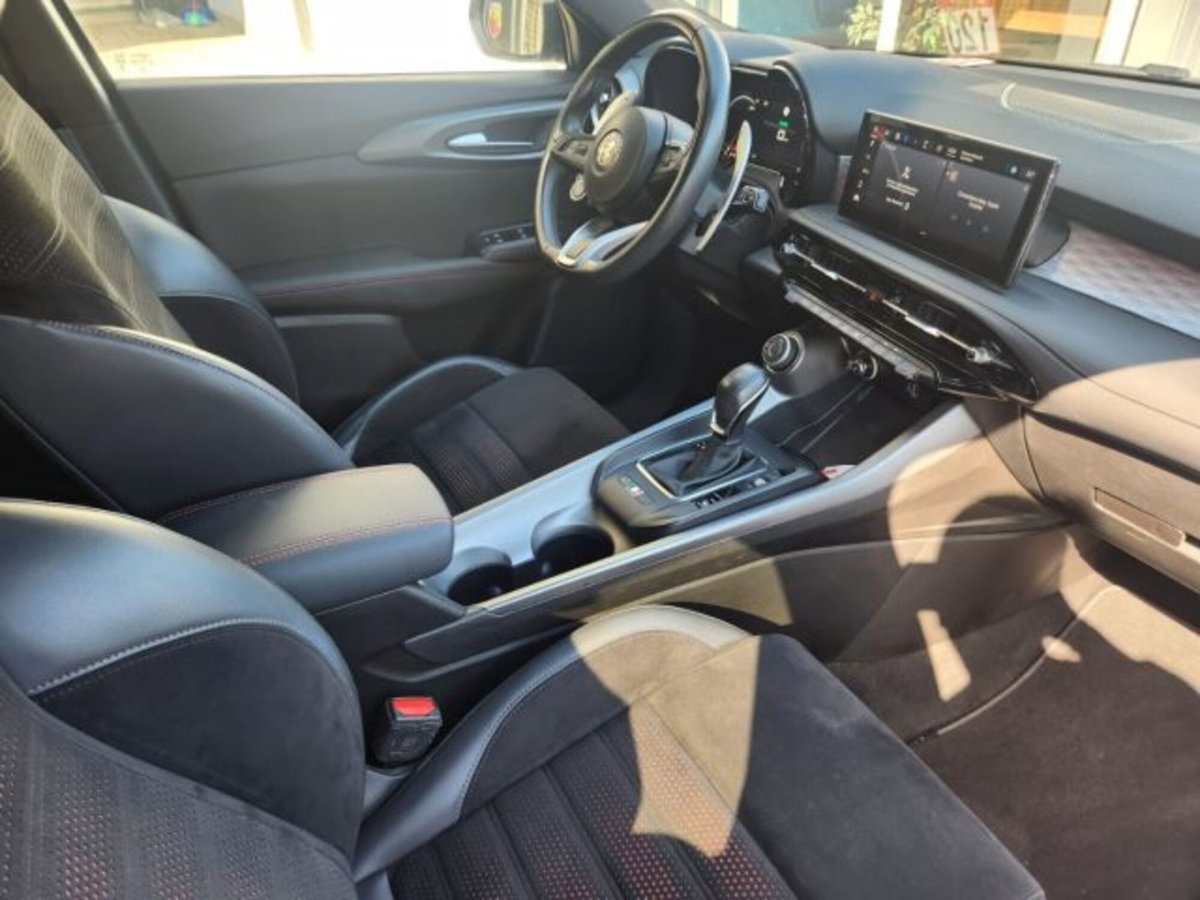 Alfa Romeo Tonale Tonale 1.5 130 CV MHEV TCT7 Edizione Speciale (13)