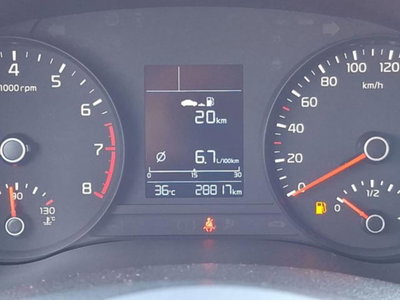 Kia Stonic 1.2 ECO GPL Urban (11)