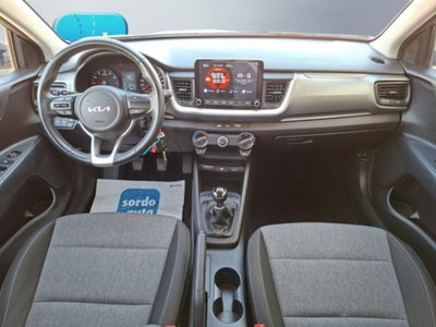 Kia Stonic 1.2 ECO GPL Urban (9)