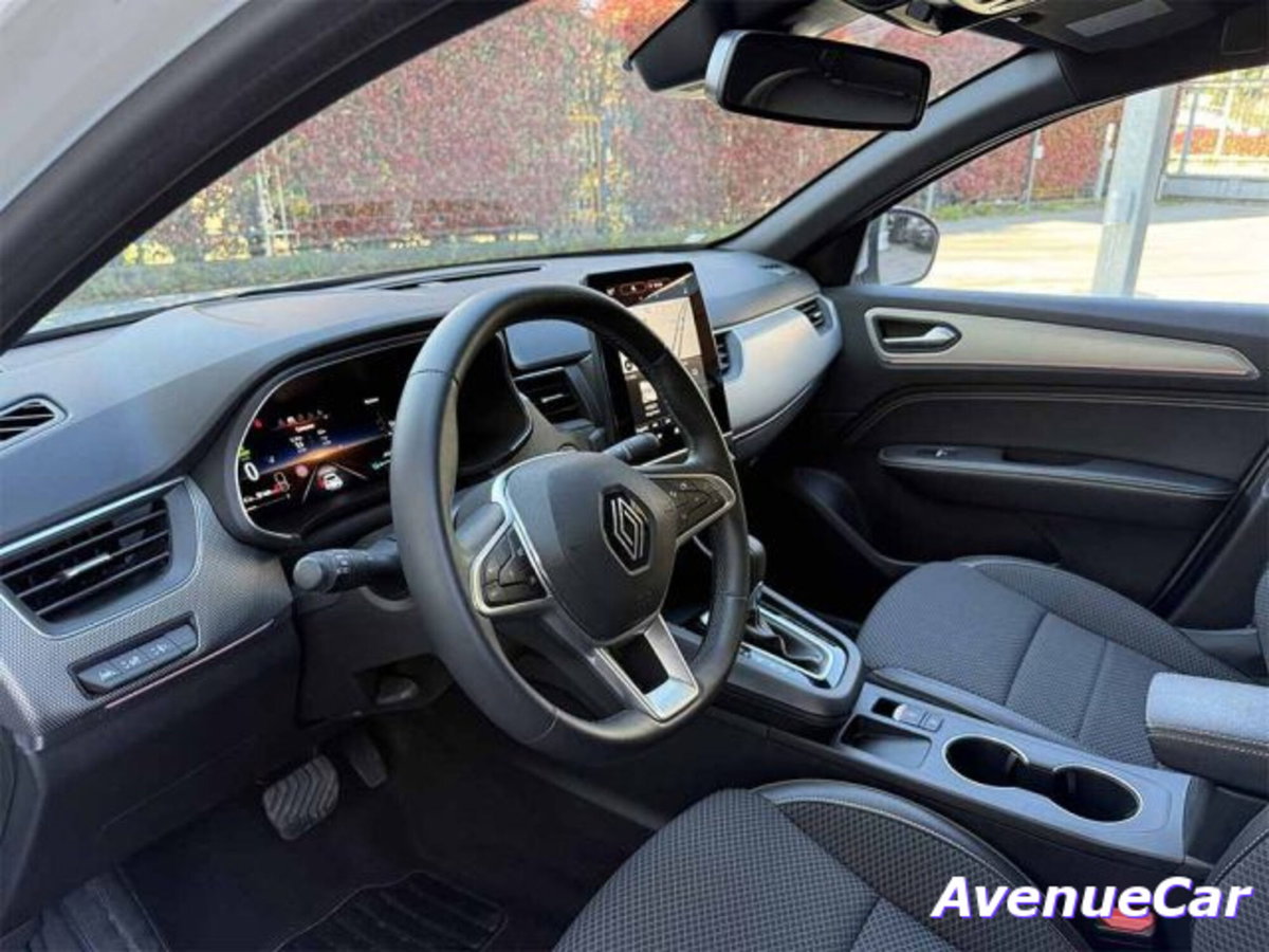 Renault Arkana 1.6 full hybrid Techno 145cv (11)