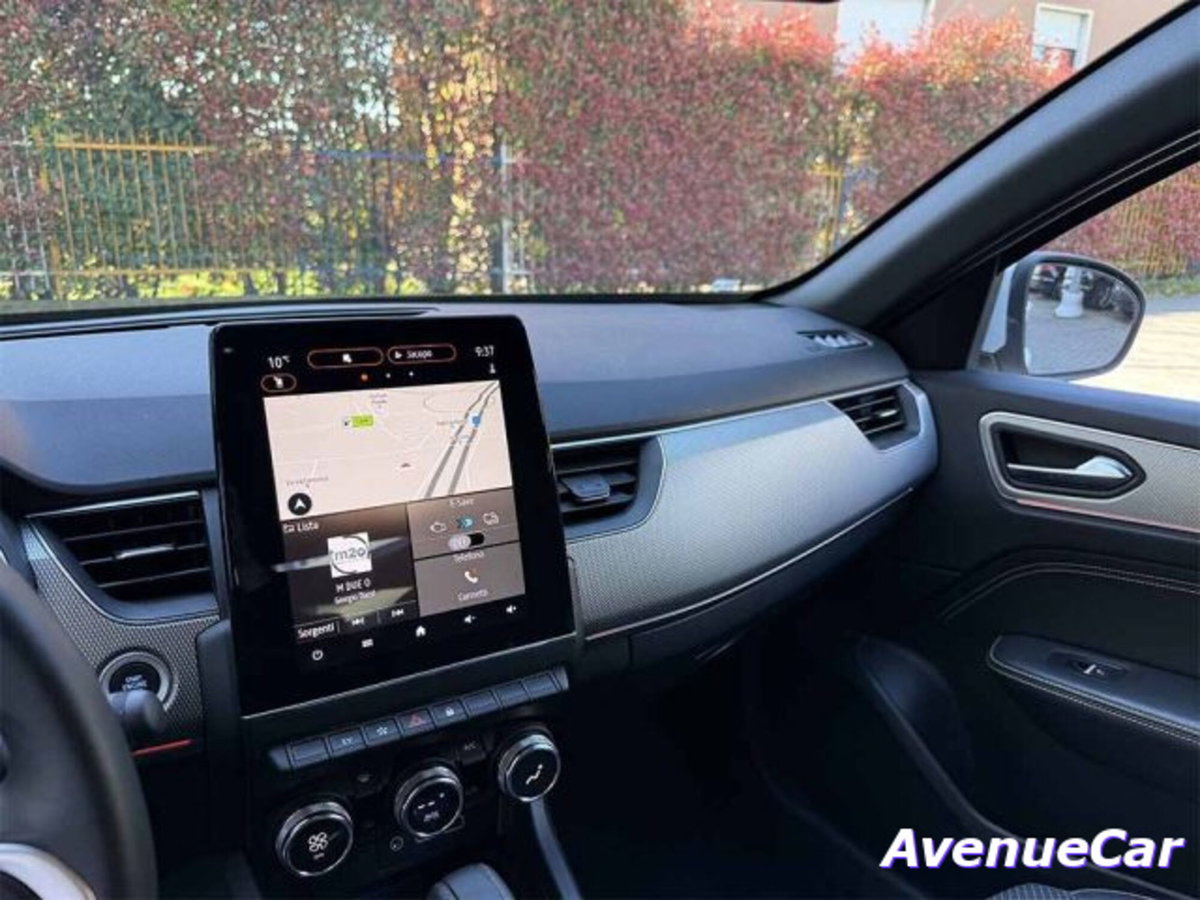 Renault Arkana 1.6 full hybrid Techno 145cv (14)