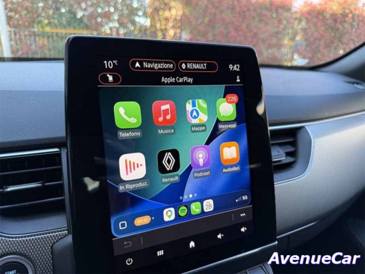 Renault Arkana 1.6 full hybrid Techno 145cv (16)