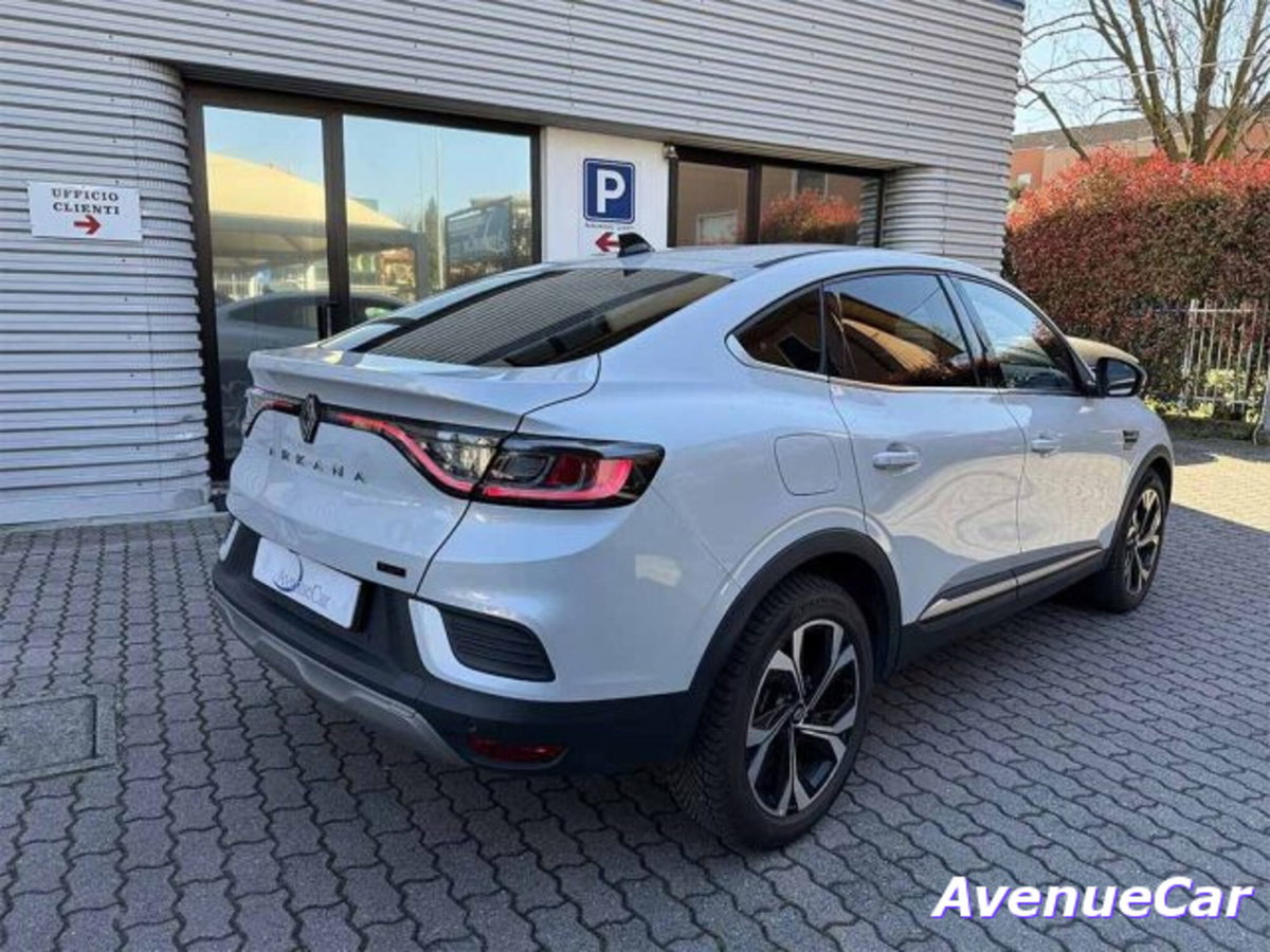Renault Arkana 1.6 full hybrid Techno 145cv (5)